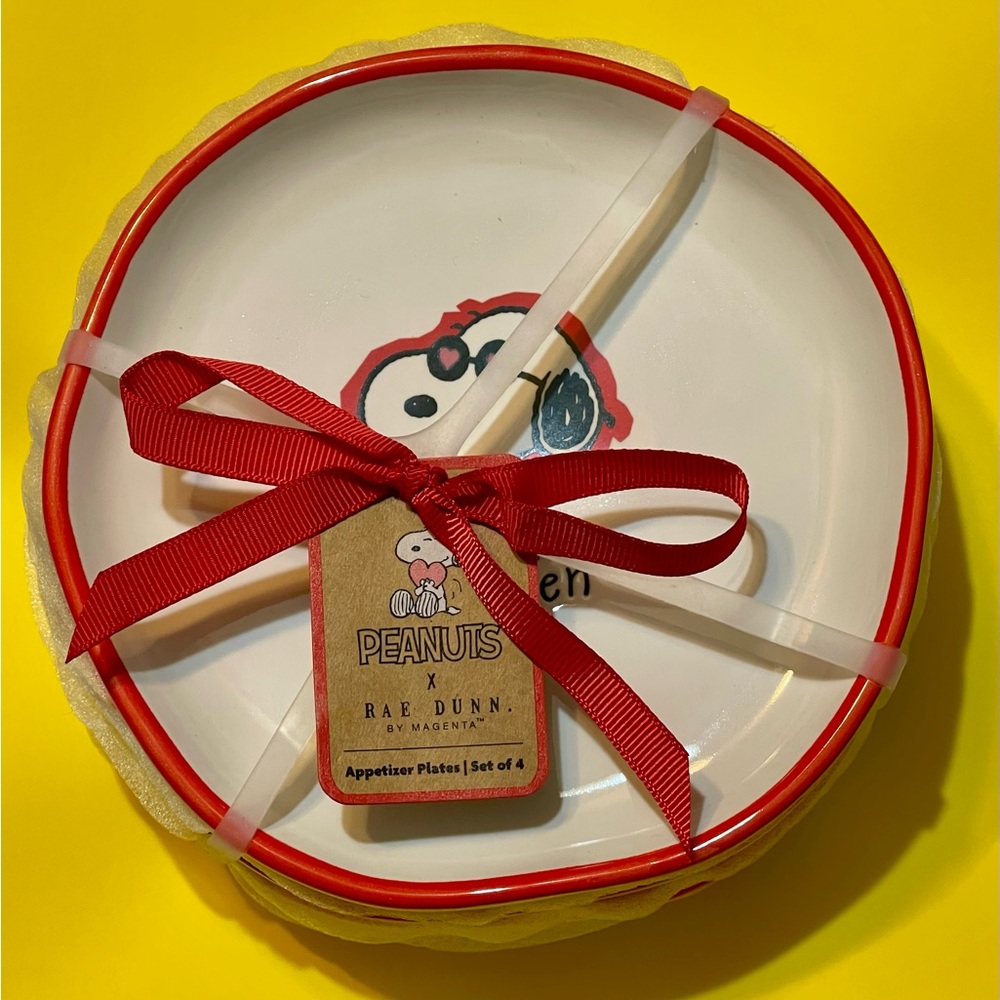 Peanuts x Rae Dunn Snoopy Appetizer Plates White with Red Trim Set of (4)